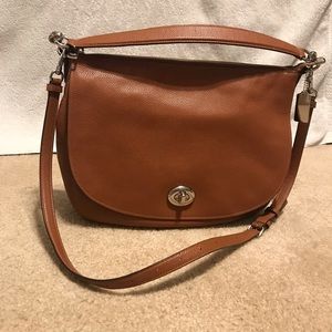 Coach Turnlock Hobo Pebbled Leather Handbag